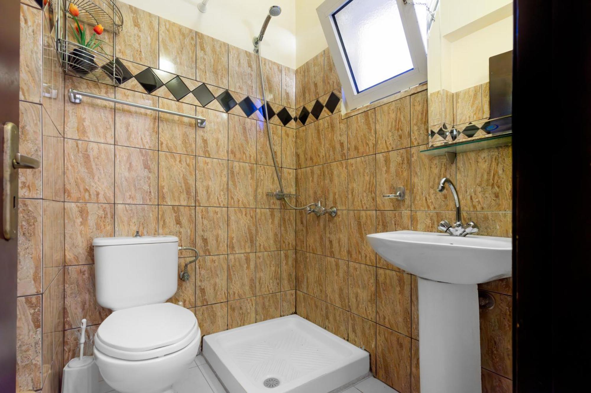 Colonial Family Apartment #4 Ground Floor ฟาลิรากี ภายนอก รูปภาพ